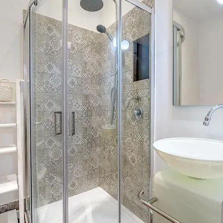 Le Villanelle 4* نابولي