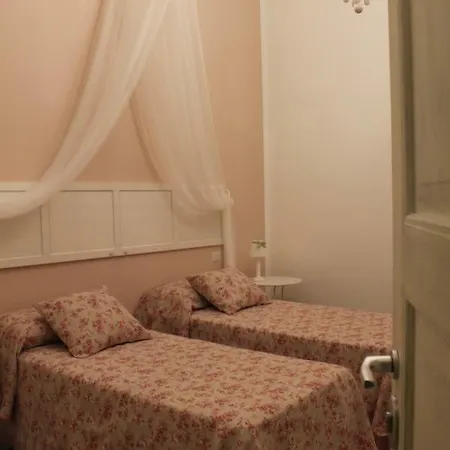 Le Villanelle فندق مبيت وإفطار